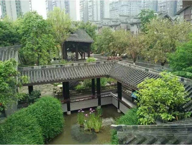 名著房地产
